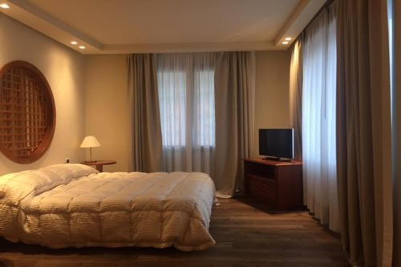 Hostellerie Du Cheval Blanc Aosta Eksteriør billede