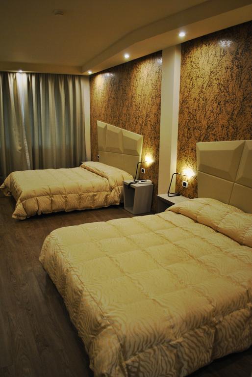 Hostellerie Du Cheval Blanc Aosta Eksteriør billede