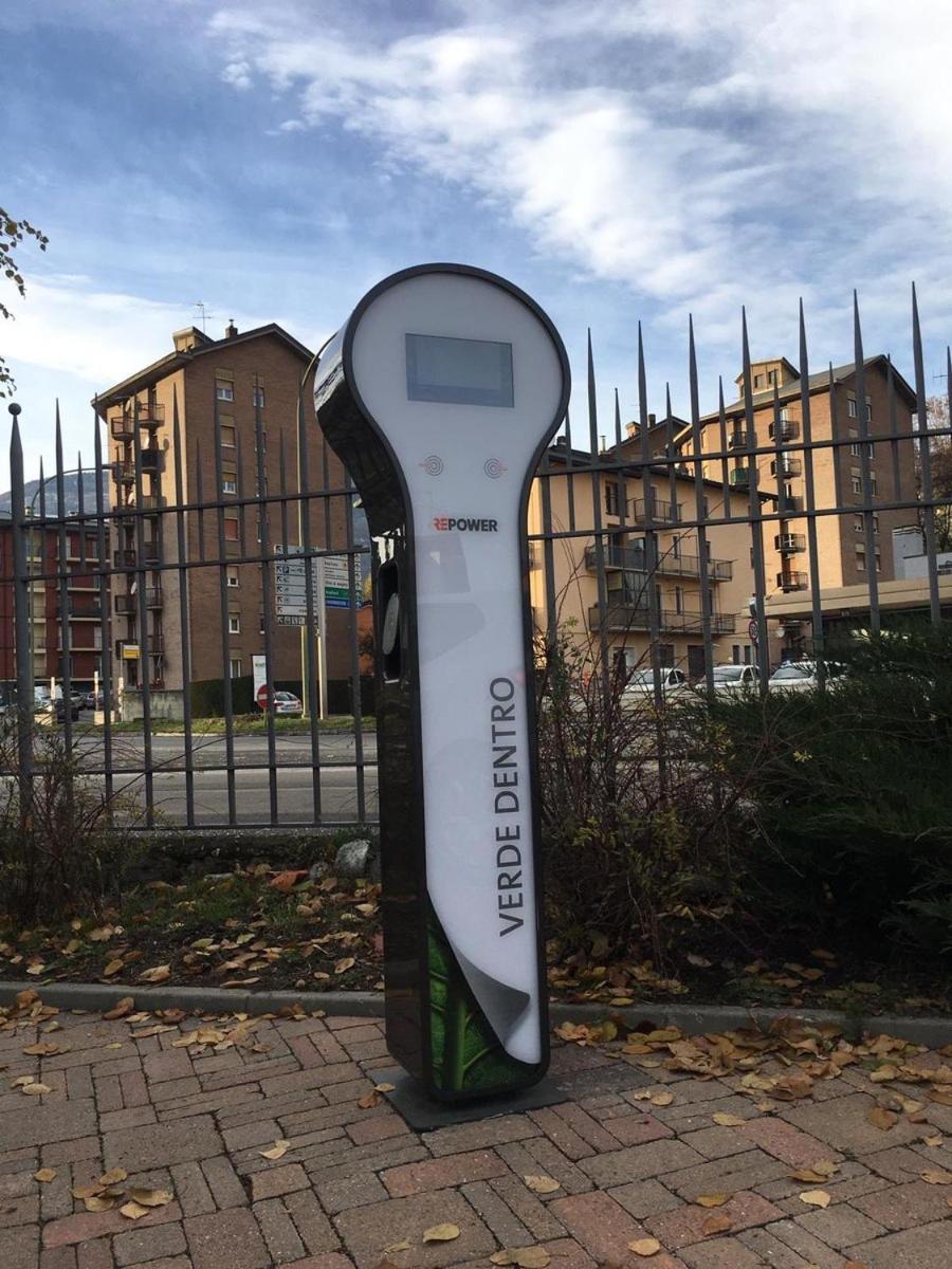 Hostellerie Du Cheval Blanc Aosta Eksteriør billede