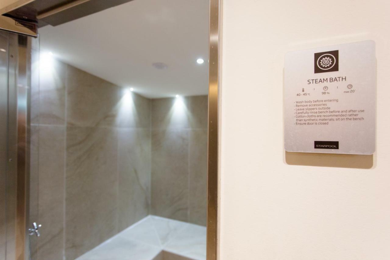 Hostellerie Du Cheval Blanc Aosta Eksteriør billede
